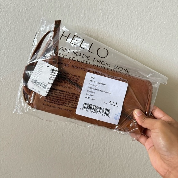 FREE PEOPLE | | Distressed Vegan Wallet - Picture 9 of 9